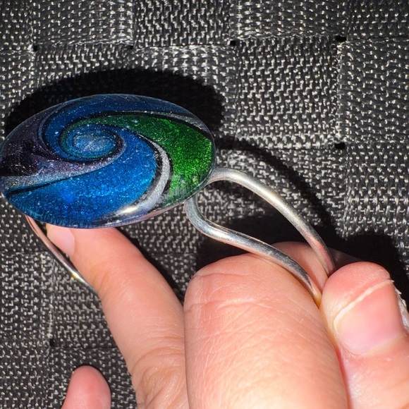 Blue and Green Swirl Bracelet - Picture 5 of 5